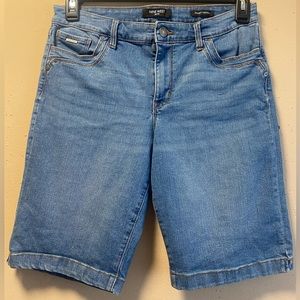‼️5/$15‼️ Nine West Bermuda Jean Shorts